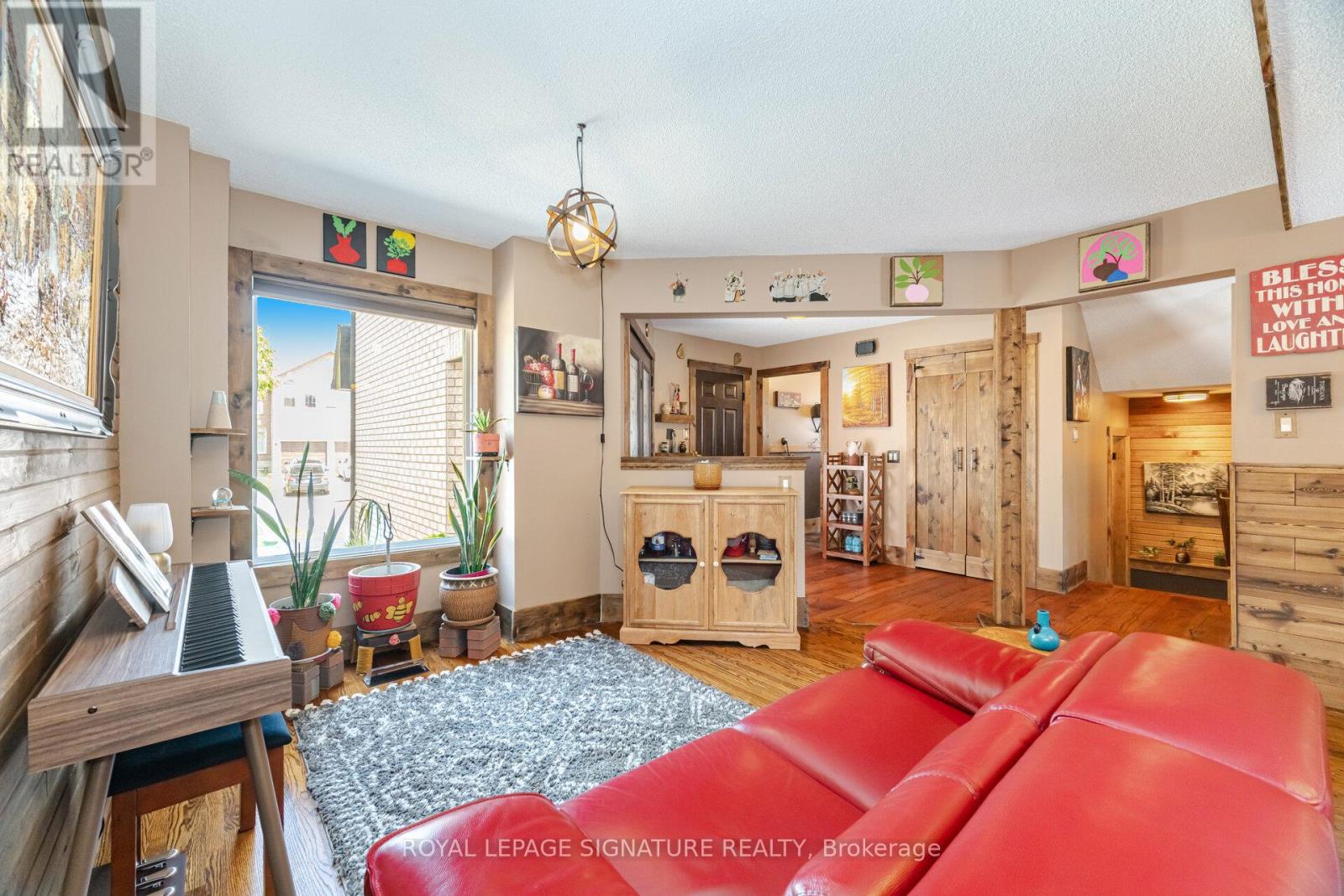 5448 Razorbill Court, Mississauga, Ontario  L5V 2C9 - Photo 7 - W12227241