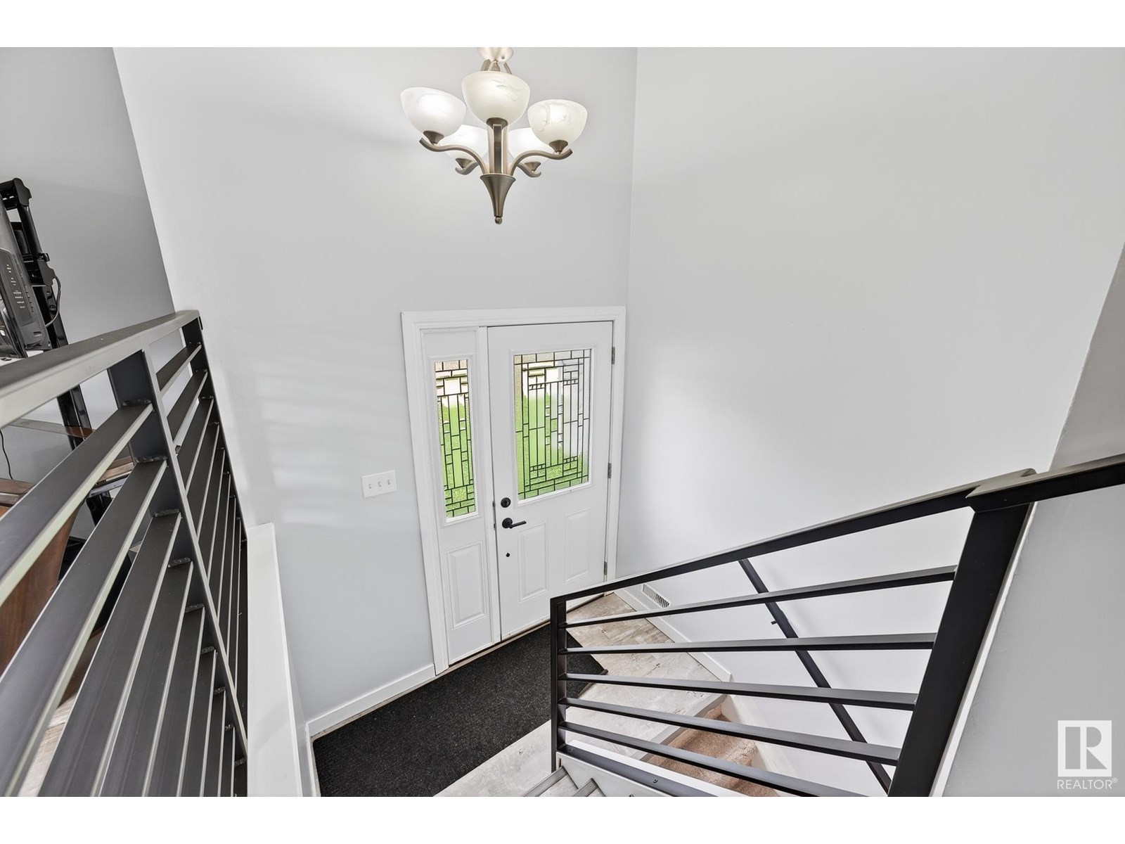 Property at 62 MISSION ST image 2