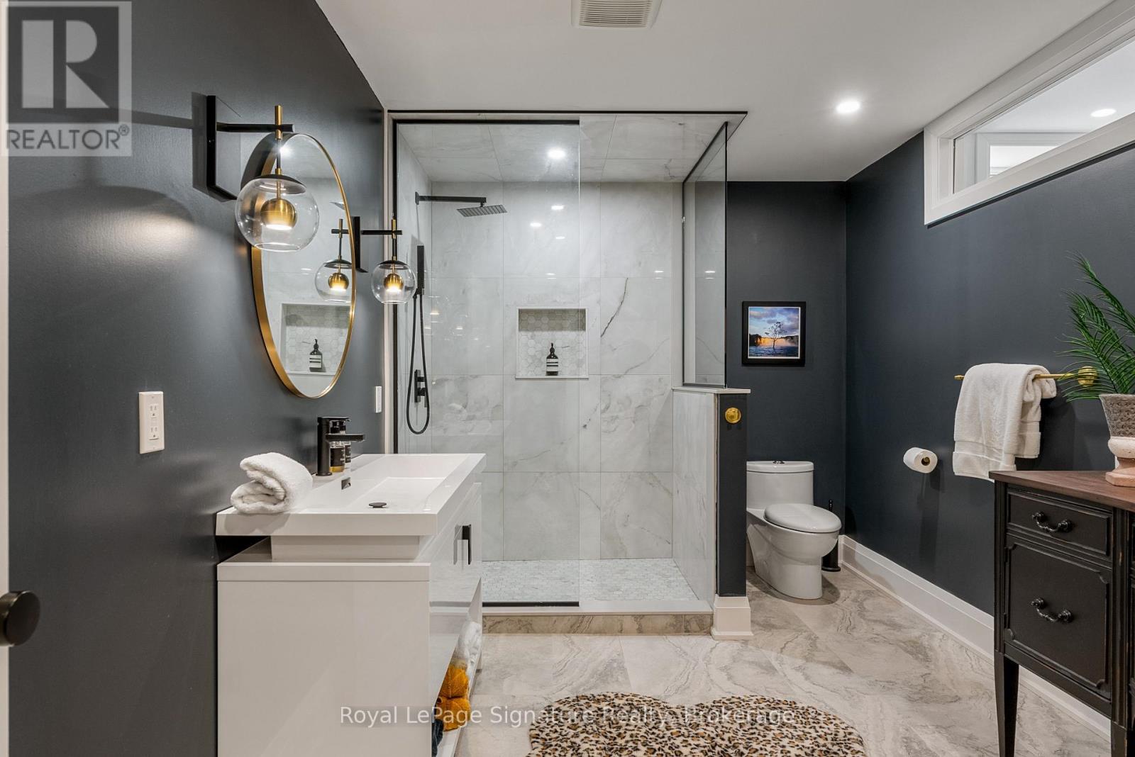 116 Timber Lane, Blue Mountains, Ontario  N0H 2P0 - Photo 43 - X12259189