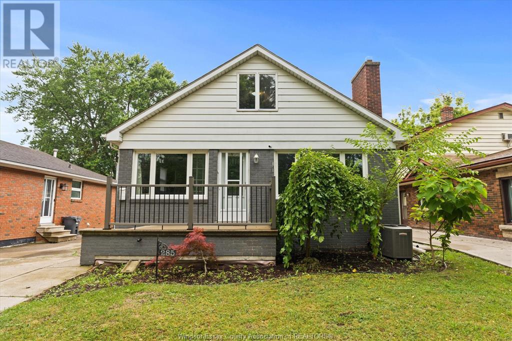 MLS# 25017498: 285 Belleperche, Windsor, Canada
