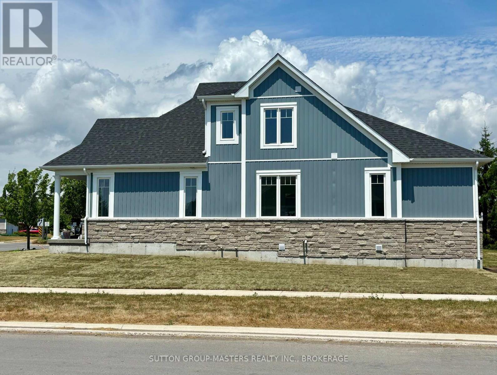 35 Country Club Drive, Loyalist (Bath), Ontario  K0H 1G0 - Photo 2 - X12276356
