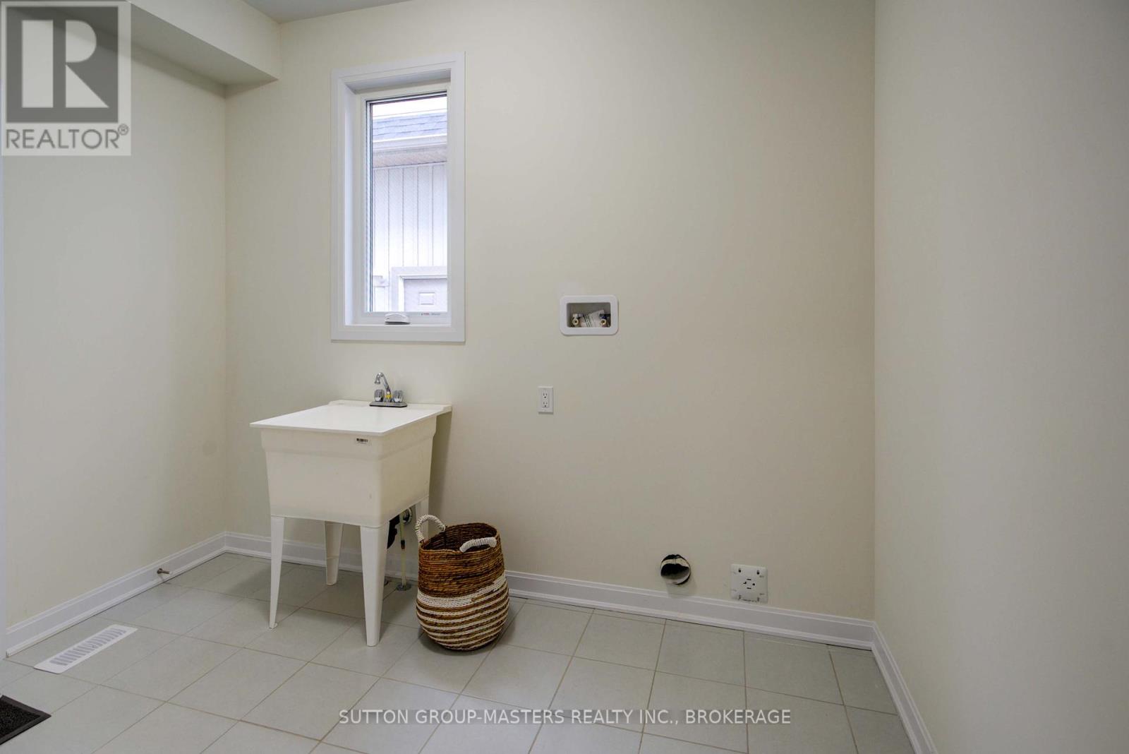 35 Country Club Drive, Loyalist (Bath), Ontario  K0H 1G0 - Photo 26 - X12276356