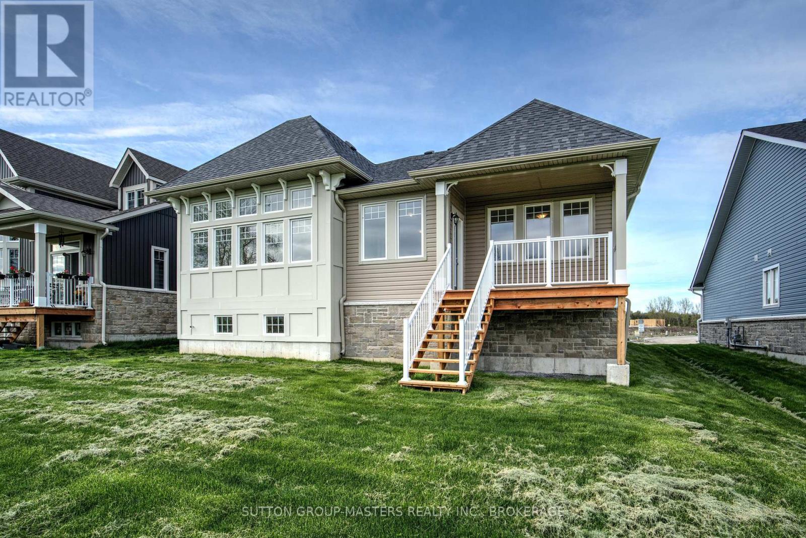 160 Country Club Drive, Loyalist (Bath), Ontario  K0H 1G0 - Photo 12 - X12276364