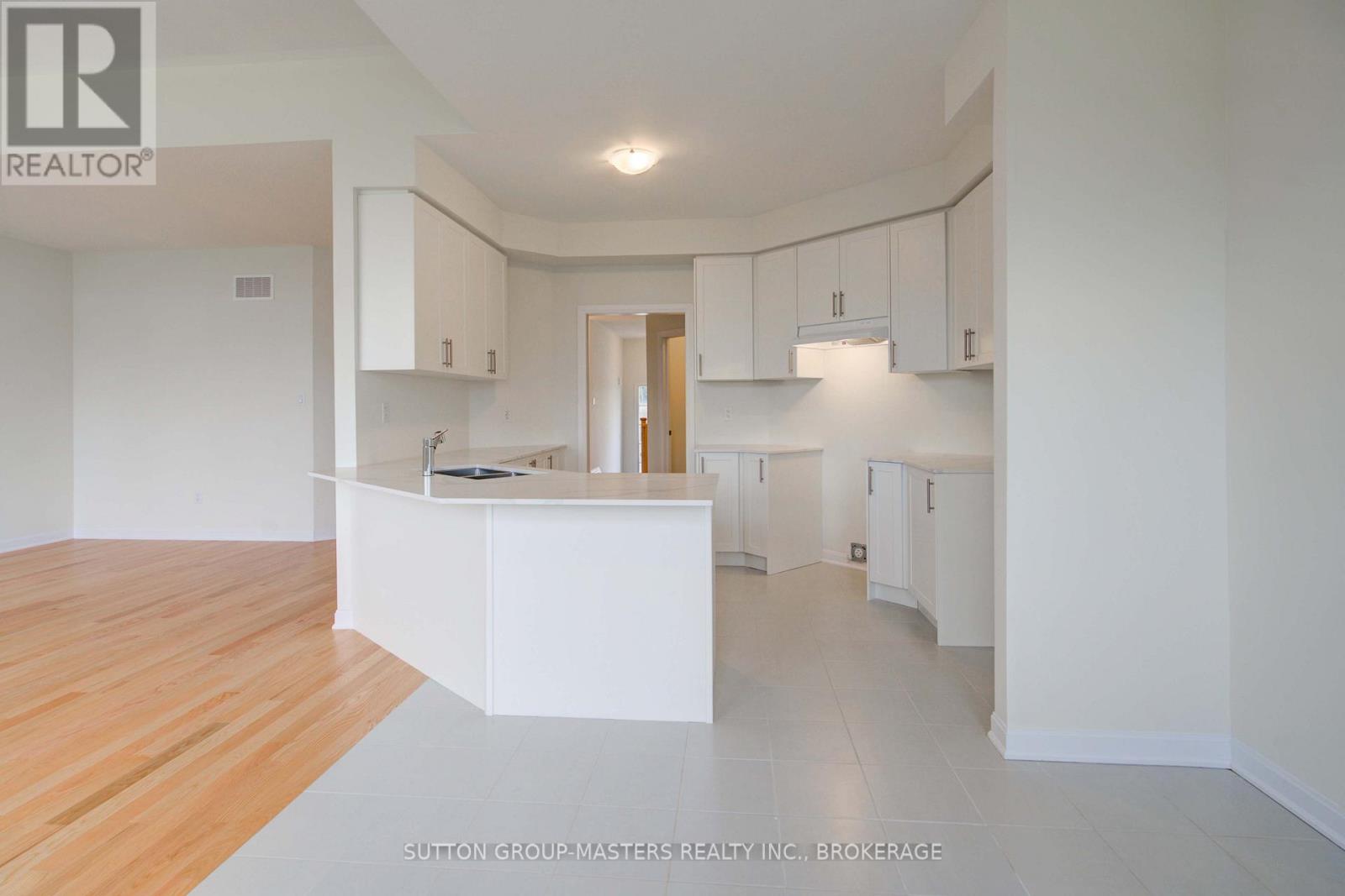 160 Country Club Drive, Loyalist (Bath), Ontario  K0H 1G0 - Photo 6 - X12276364