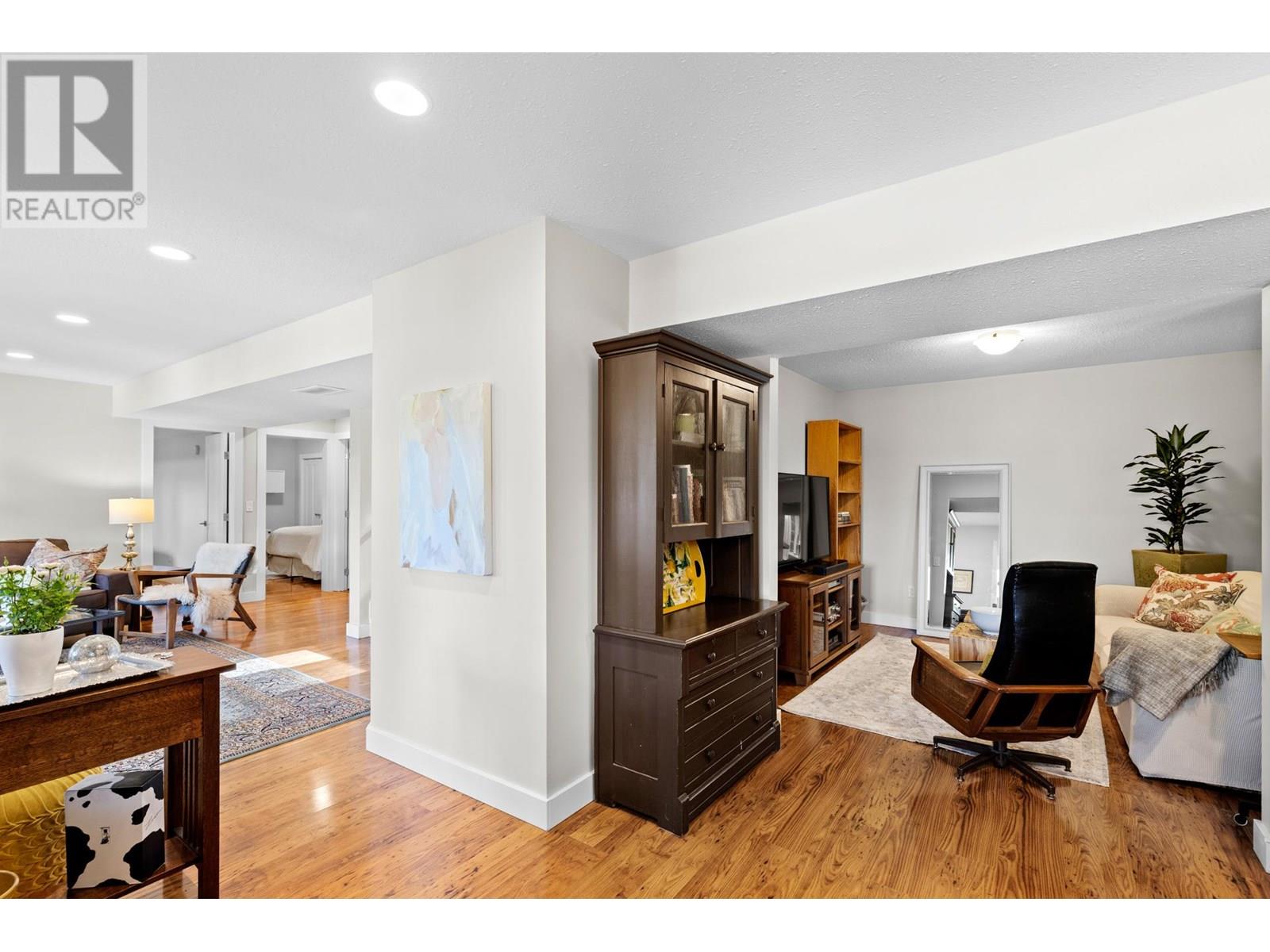 Property at 16699 Carrs Landing Road image 2