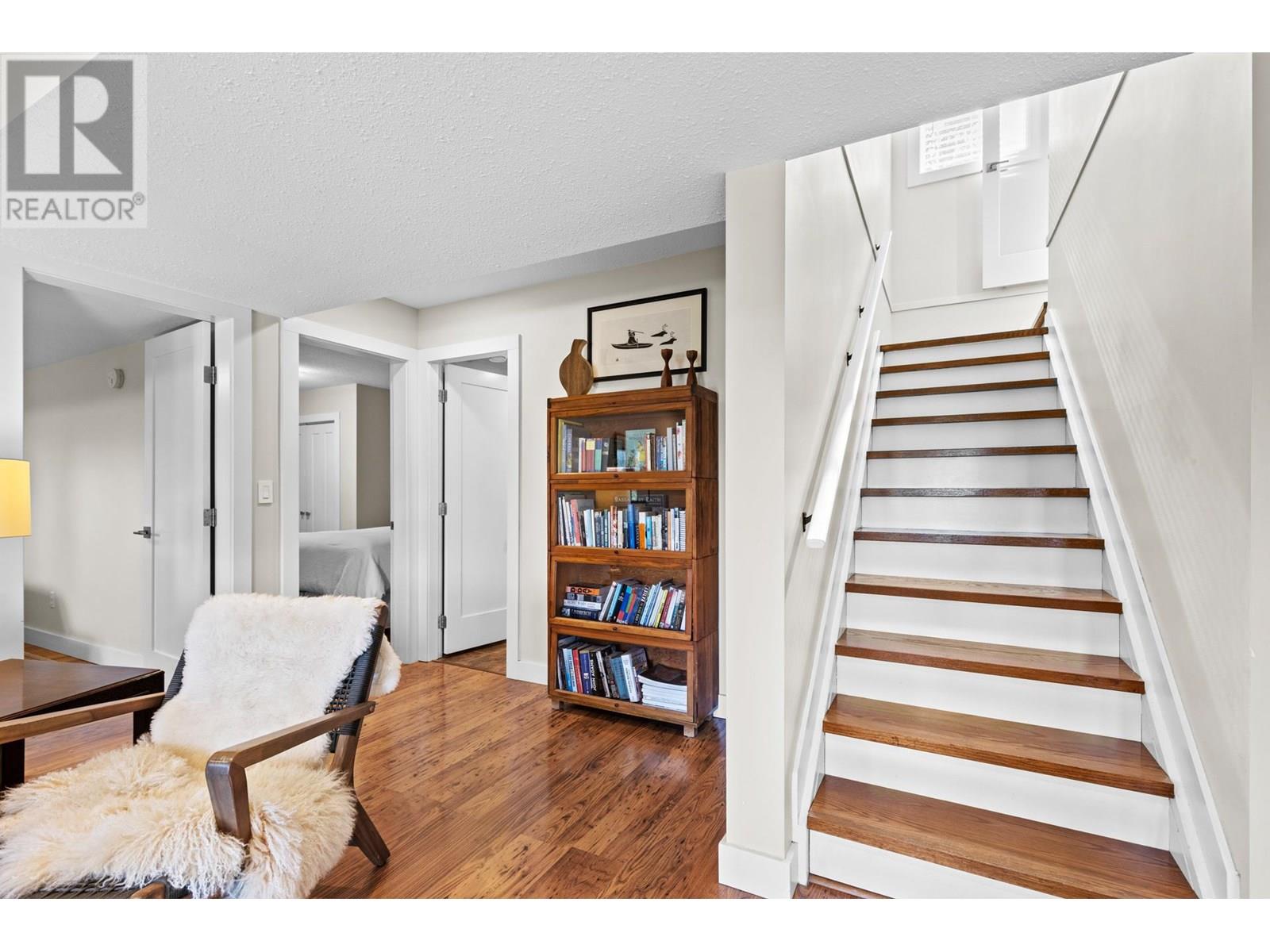 Property at 16699 Carrs Landing Road image 3