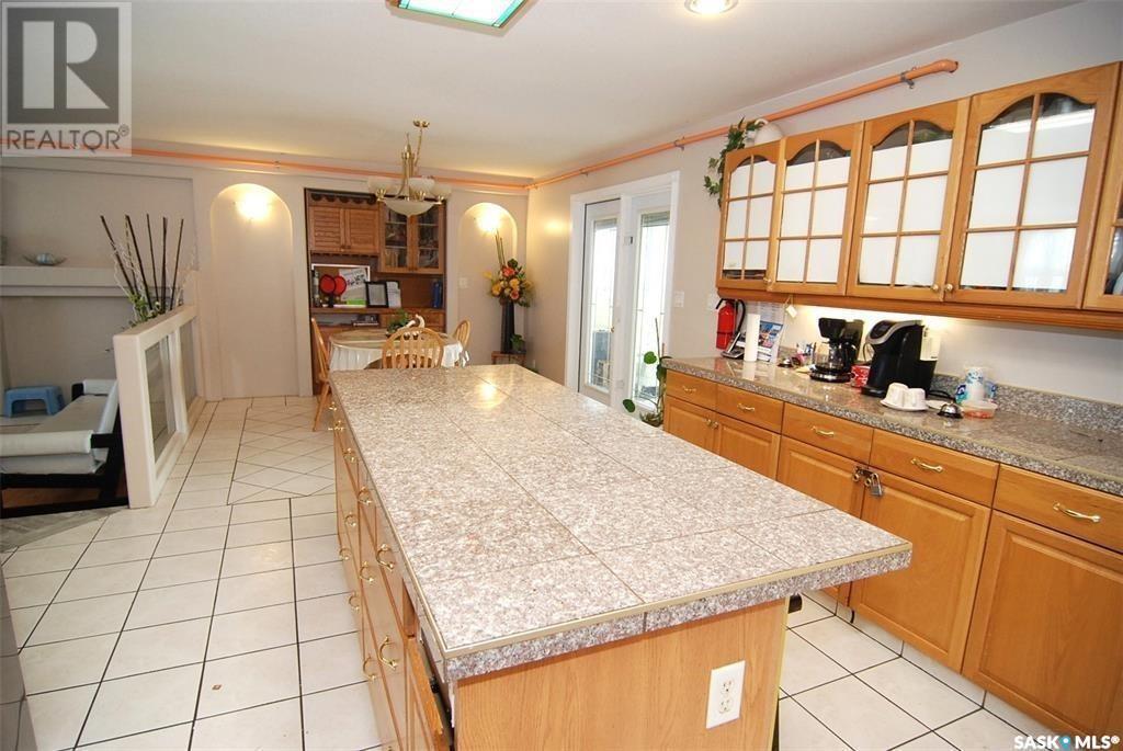 2915 37th Street W, Saskatoon, Saskatchewan  S7L 7H8 - Photo 8 - SK988972