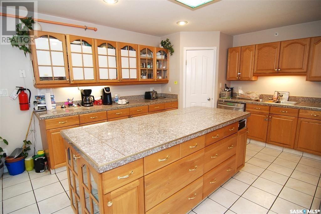 2915 37th Street W, Saskatoon, Saskatchewan  S7L 7H8 - Photo 7 - SK988972