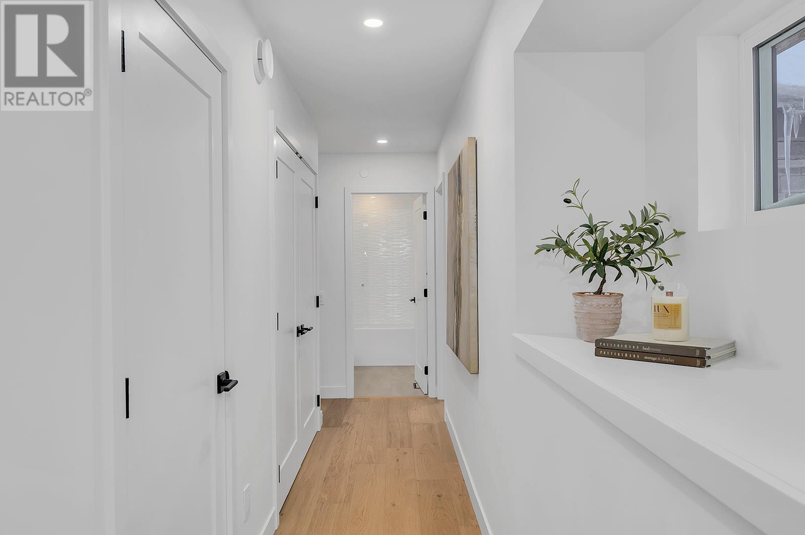 255 Feathertop Way Unit# 82 Big White Photo 18