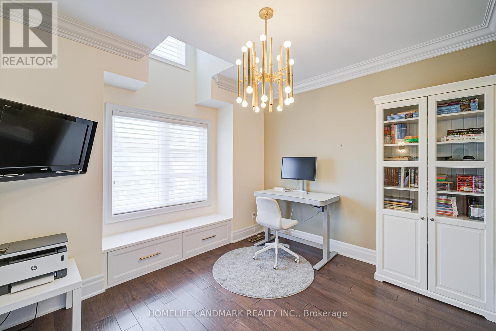 343 Tudor Avenue, Oakville, Ontario  L6K 0G8 - Photo 26 - W12276202