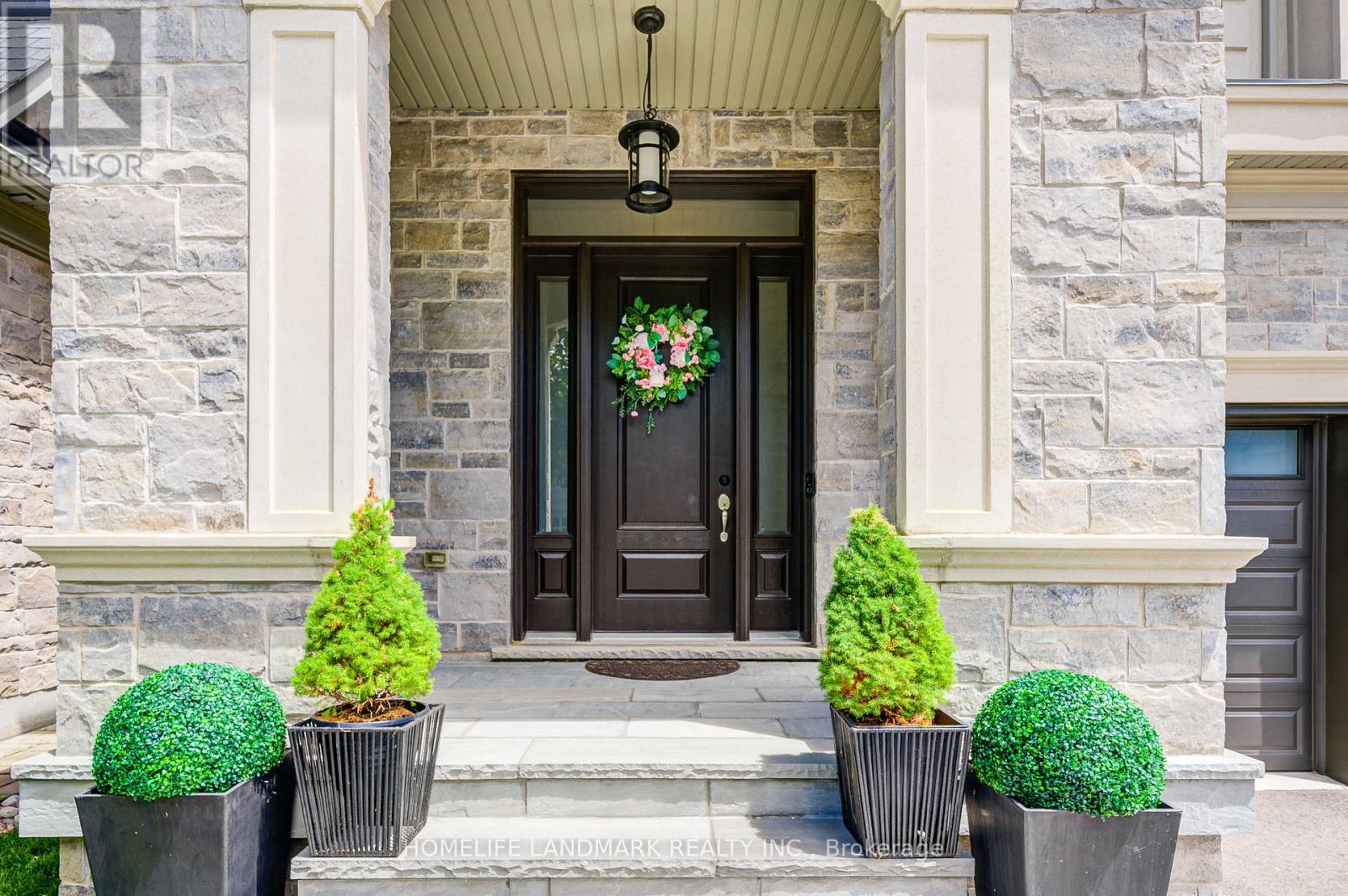 Property at 343 TUDOR AVENUE image 3