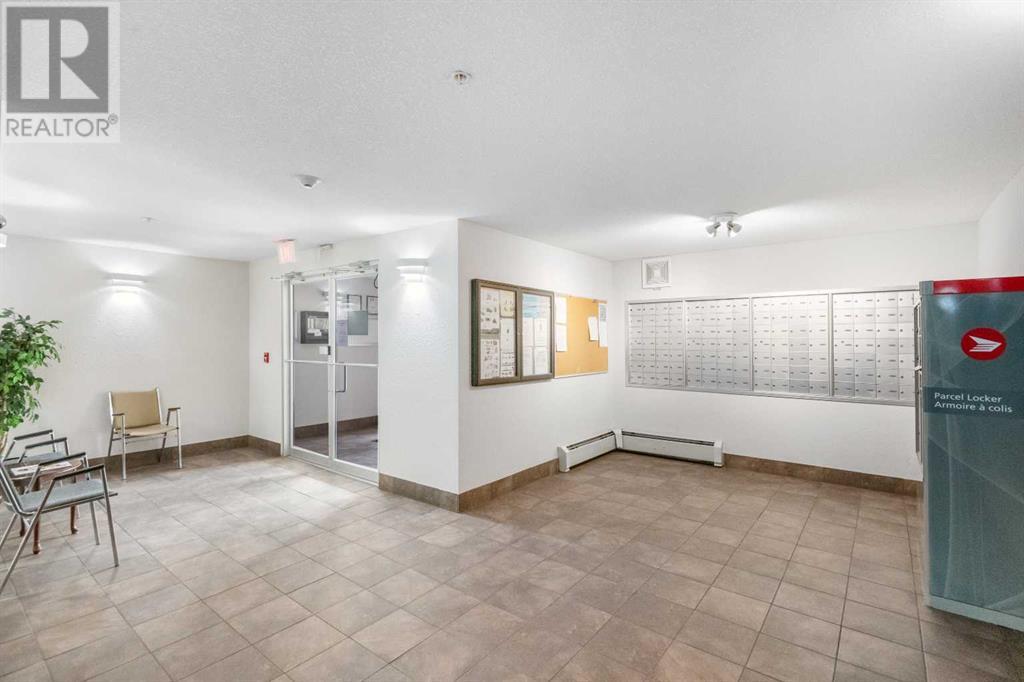 Property at 2210, 6224 17 Avenue SE image 5