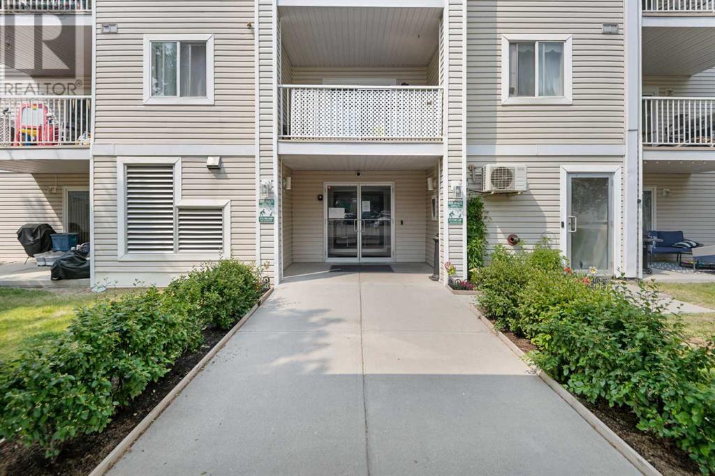 Property at 2210, 6224 17 Avenue SE image 3