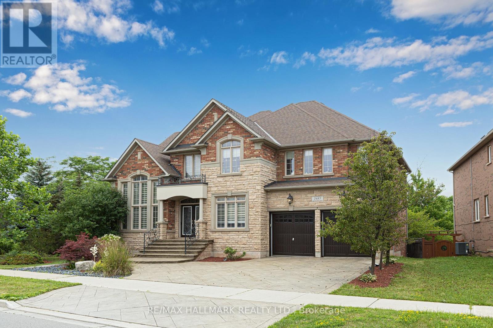 Property at 2485 MEADOWRIDGE DRIVE image 3