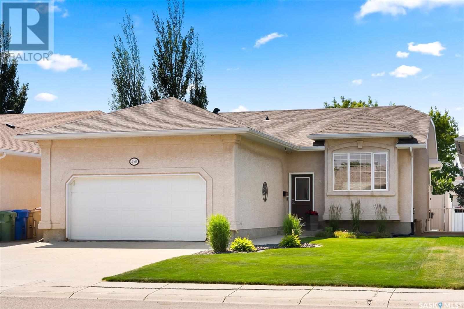 450 Fairway ROAD N, regina, Saskatchewan