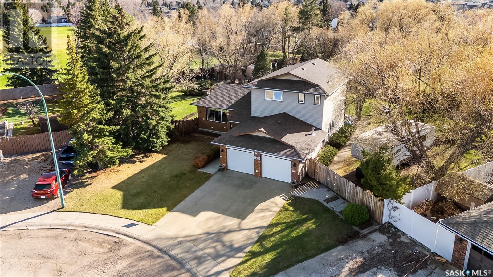 Property at 1615 Botting BAY image 1