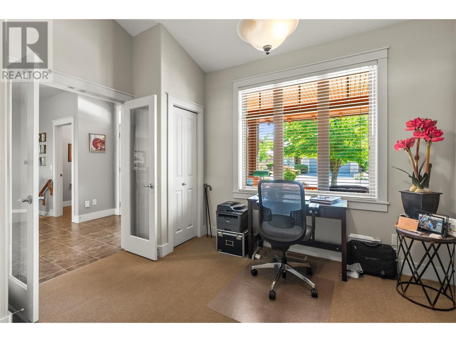 Property at 140 Mashie Crescent image 2