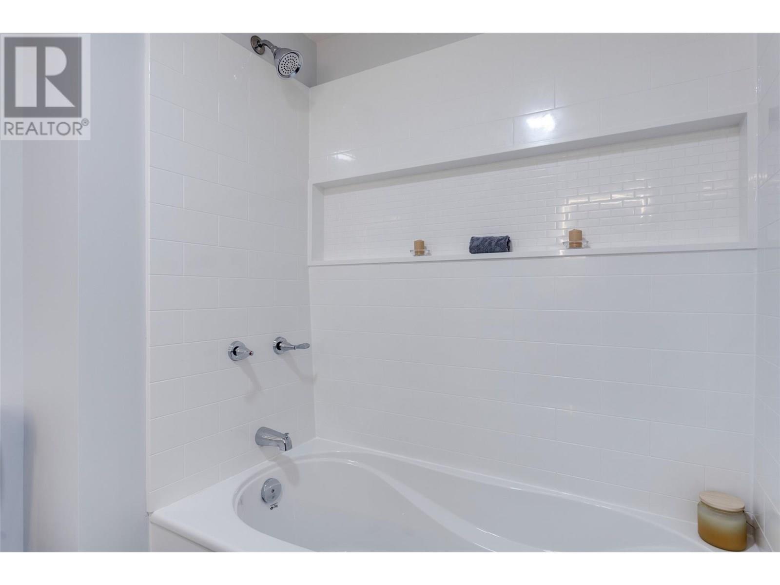 3535 Mcculloch Road Unit# 10, Kelowna, British Columbia  V1W 4R8 - Photo 32 - 10354951