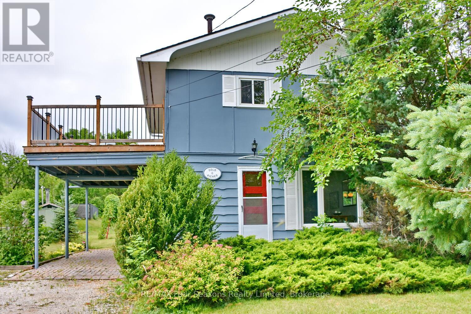 Property at 209540 HIGHWAY 26 W image 2
