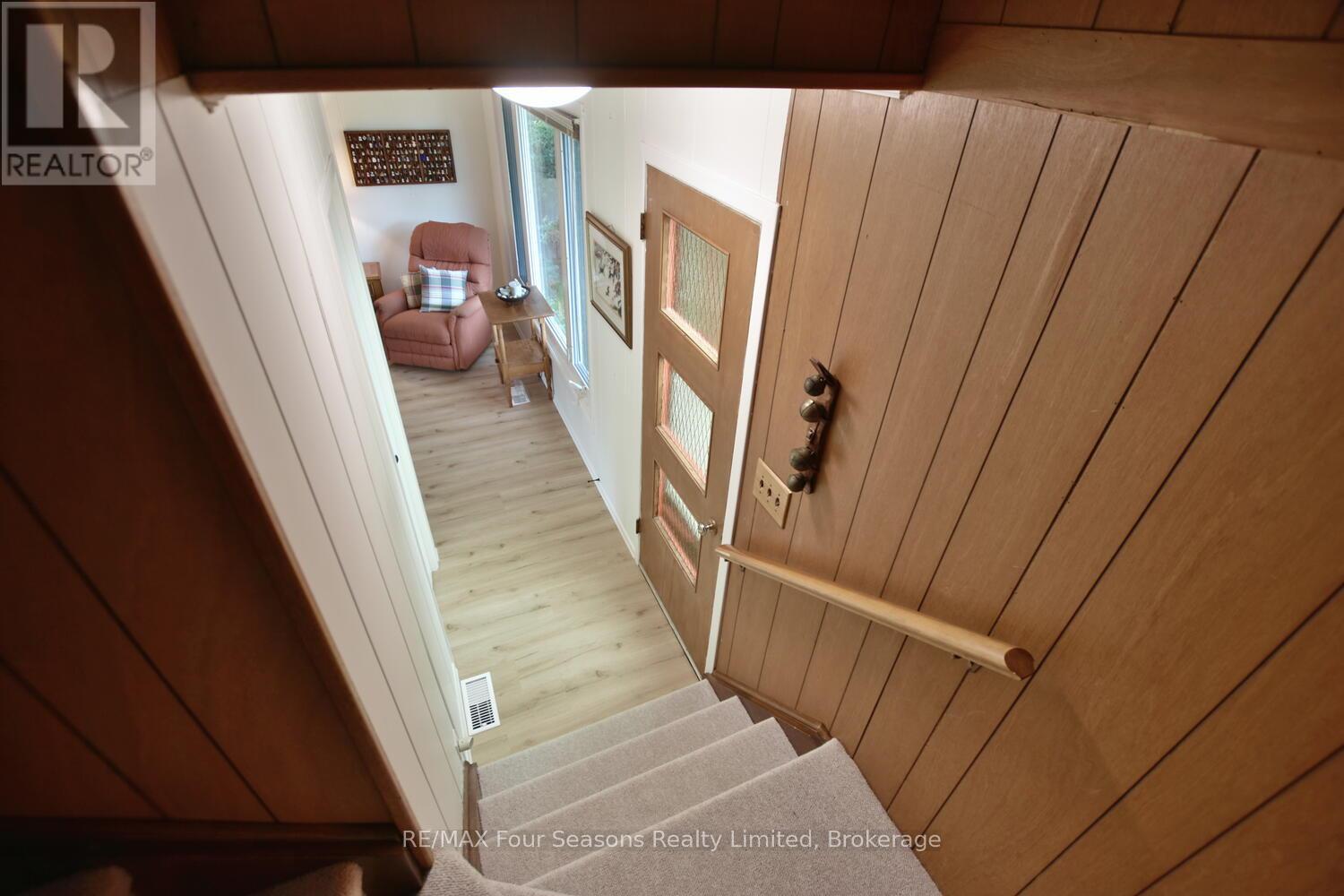 209540 Highway 26 W, Blue Mountains, Ontario  L9Y 0T1 - Photo 21 - X12276414
