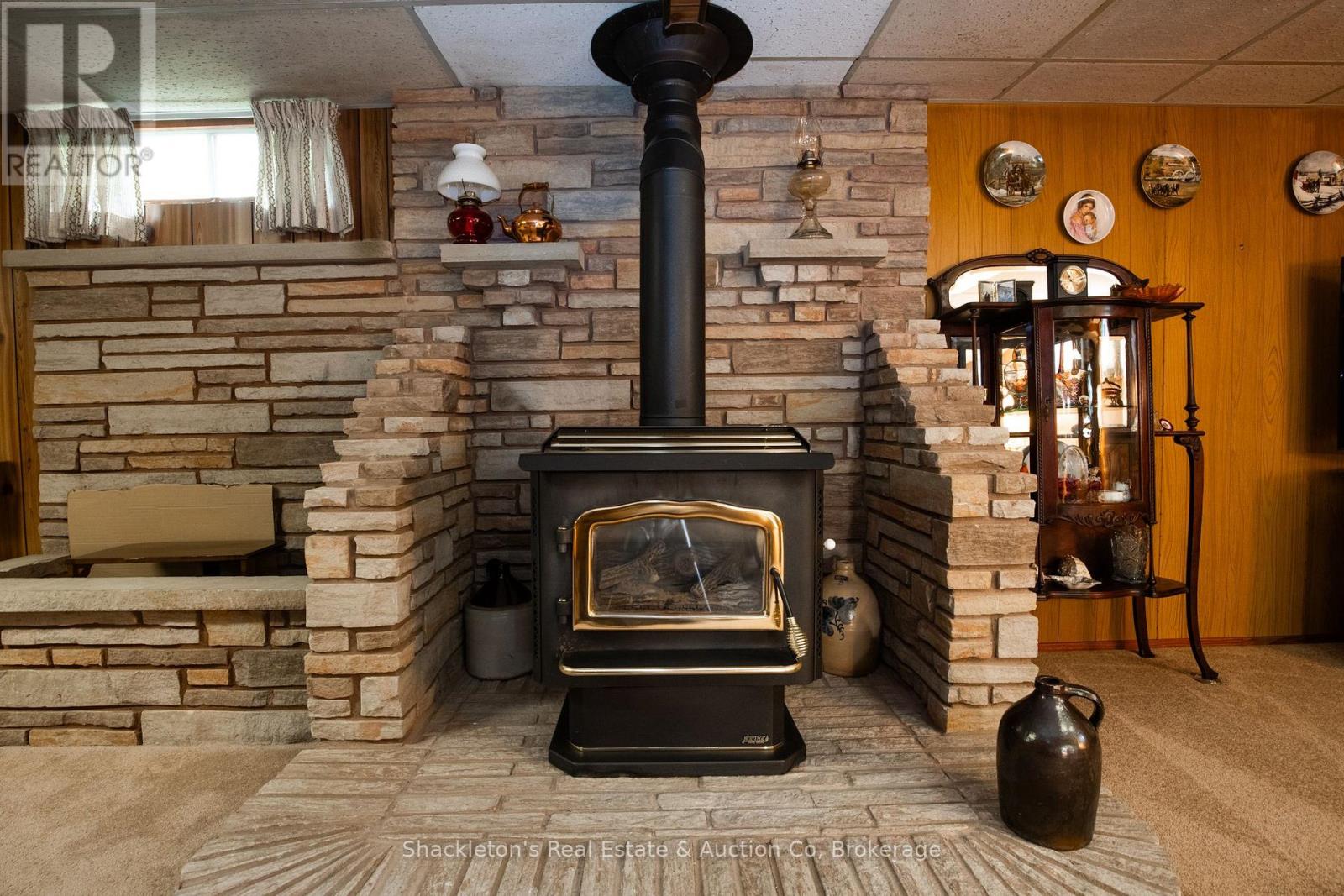 99 Ingersoll Street, St. Marys, Ontario  N4X 1B7 - Photo 14 - X12276437