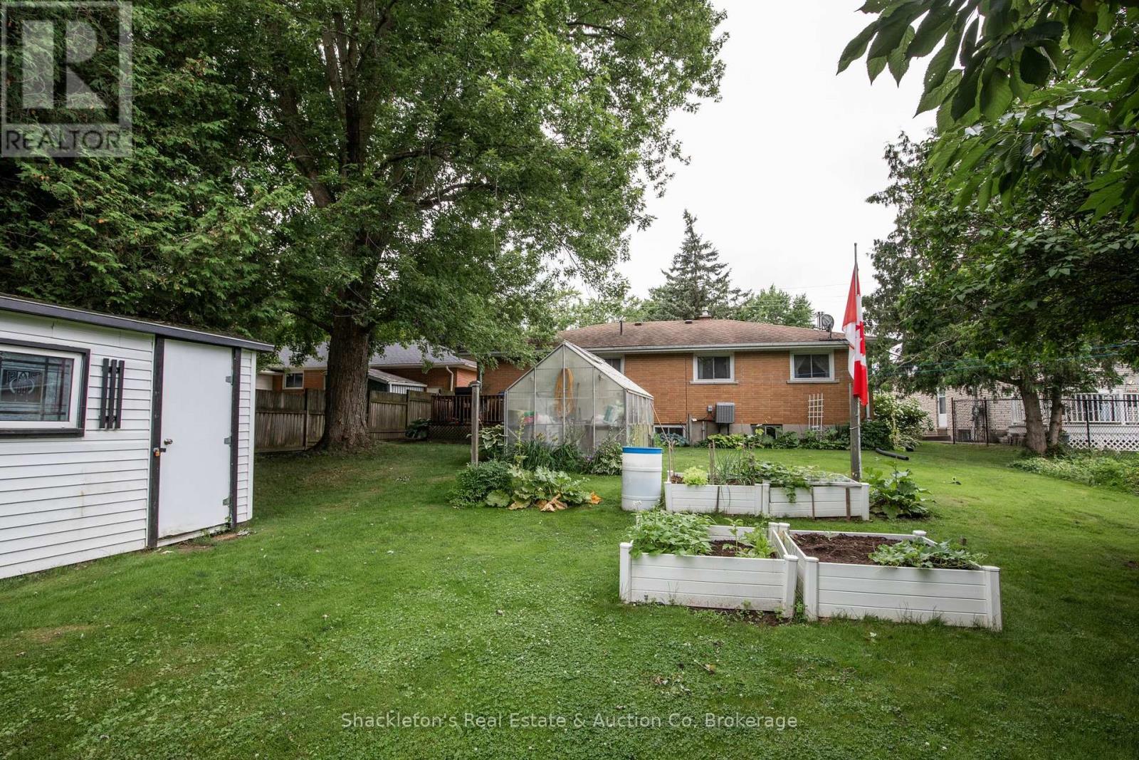 99 Ingersoll Street, St. Marys, Ontario  N4X 1B7 - Photo 24 - X12276437