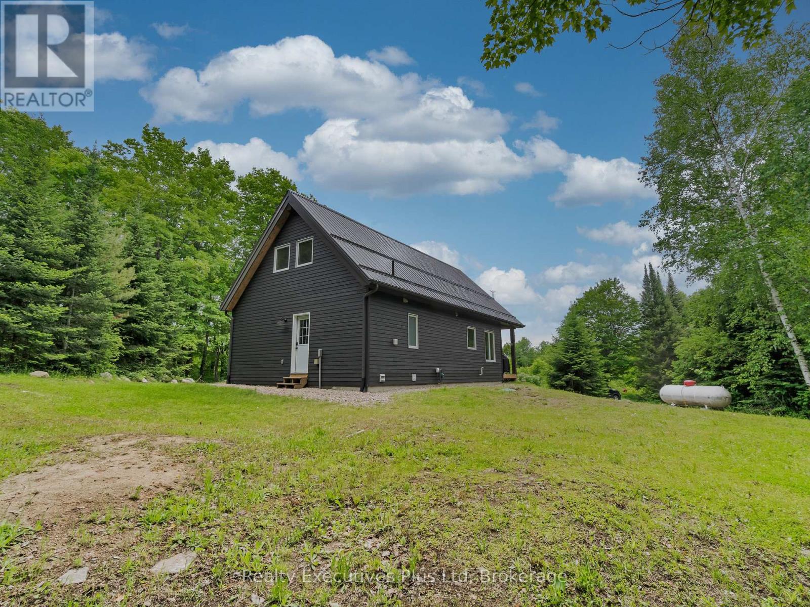 1908 Eagle Lake Road, Machar, Ontario  P0A 1X0 - Photo 3 - X12276525