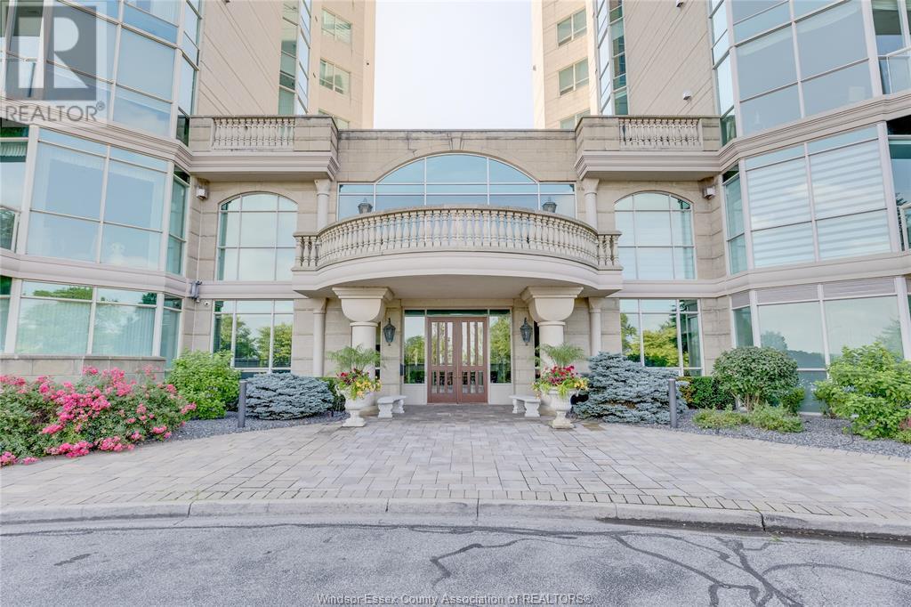 Property at 4955 RIVERSIDE DRIVE East image 3