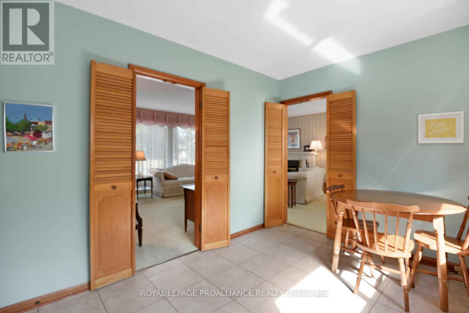 2 Woodlawn Place, Brockville, Ontario  K6V 2Z2 - Photo 16 - X12276456