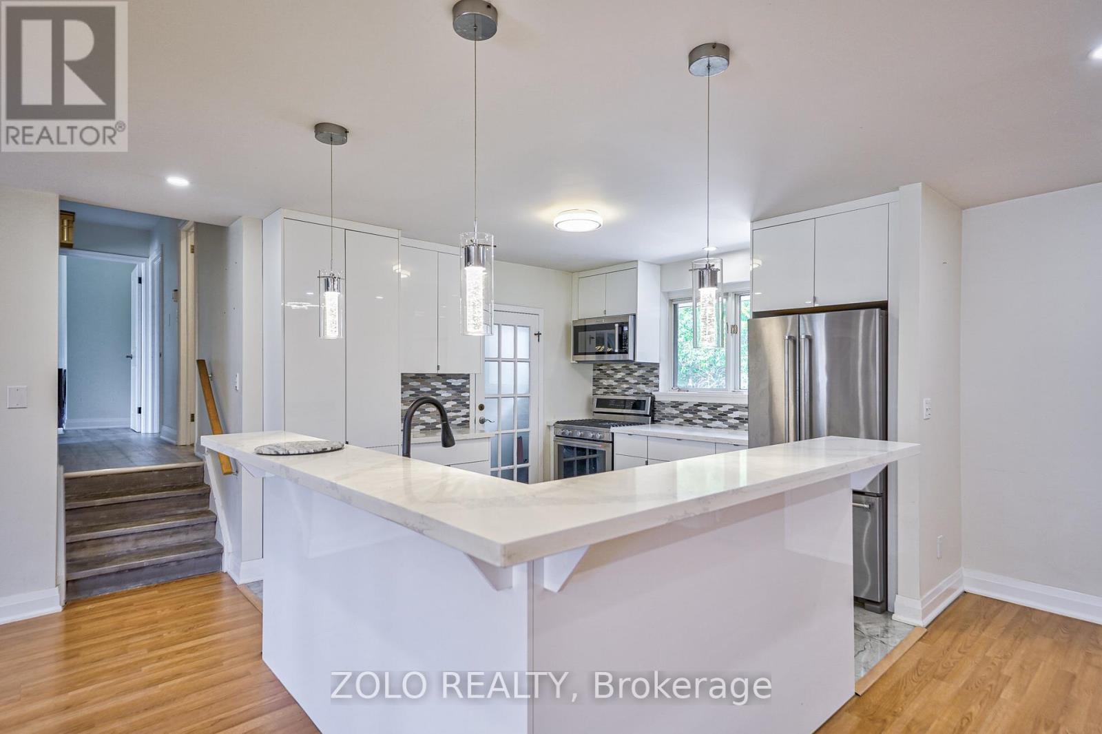 148 Newton Drive, Toronto (Newtonbrook East), Ontario  M2M 2N3 - Photo 3 - C12276326