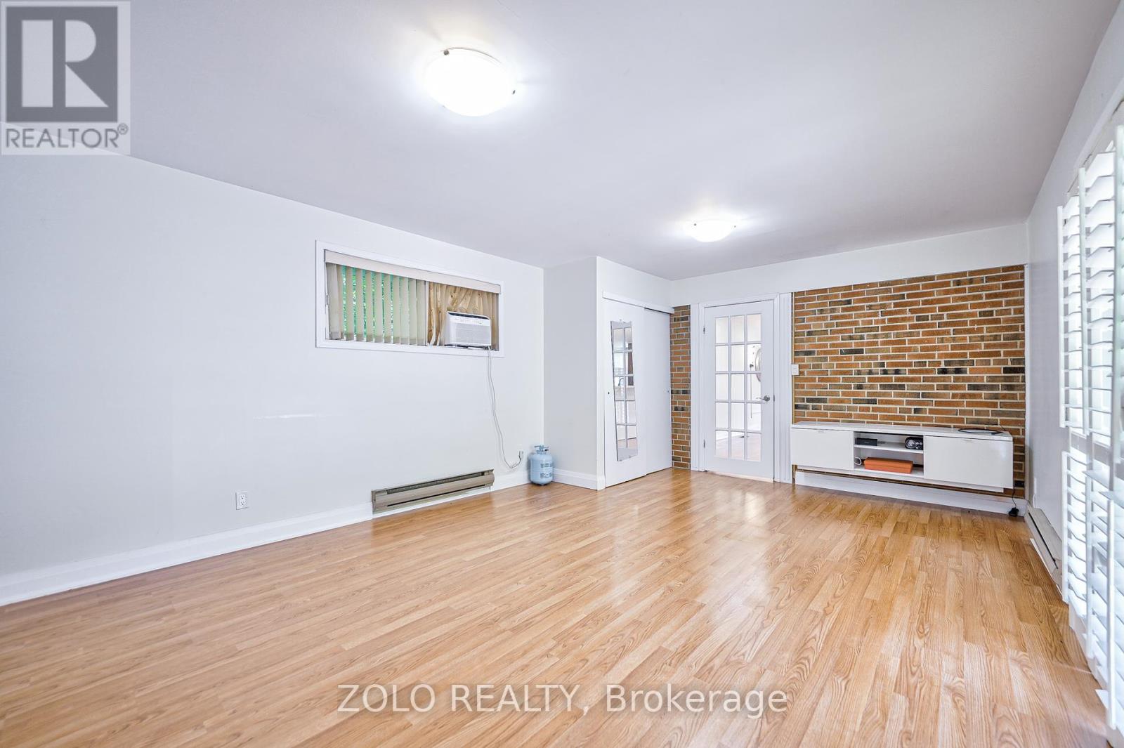 148 Newton Drive, Toronto (Newtonbrook East), Ontario  M2M 2N3 - Photo 6 - C12276326