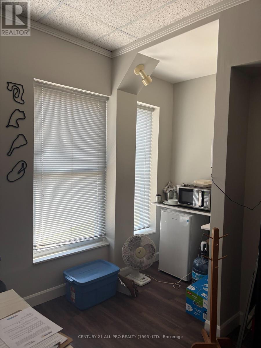 1f - 609 William Street, Cobourg, Ontario  K9A 3A5 - Photo 4 - X12276400