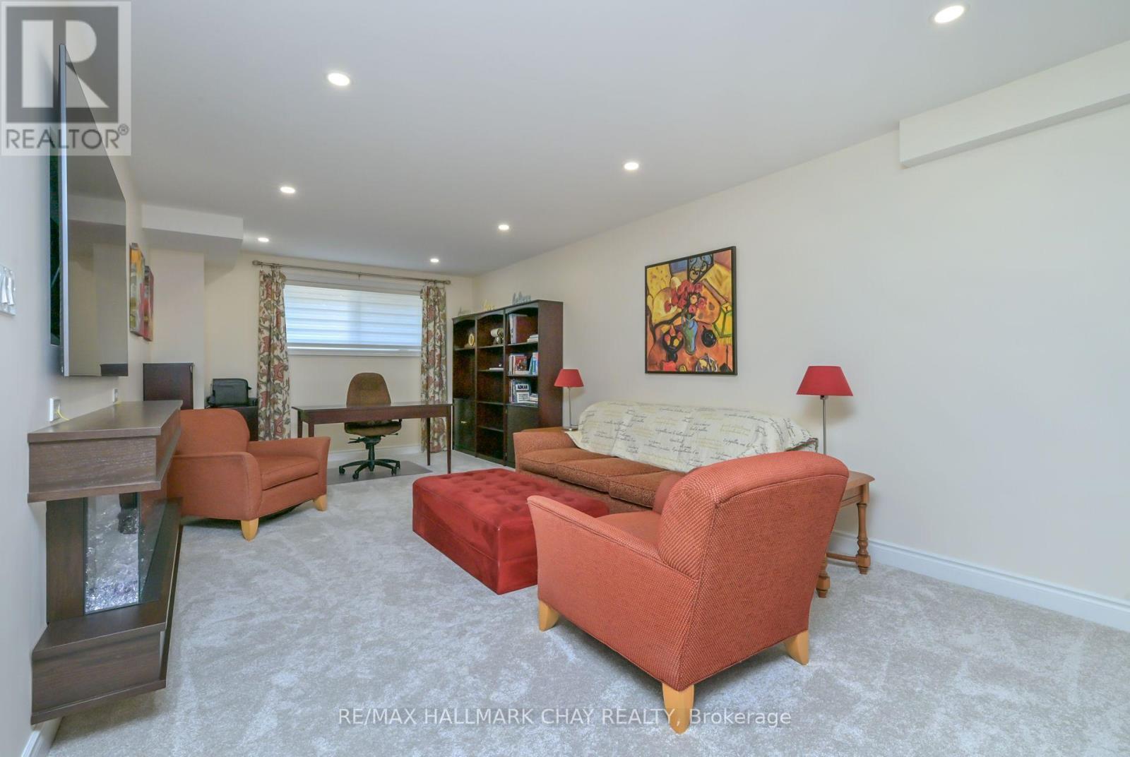 39 Westmount Drive, New Tecumseth, Ontario  L9R 0P5 - Photo 28 - N12276266