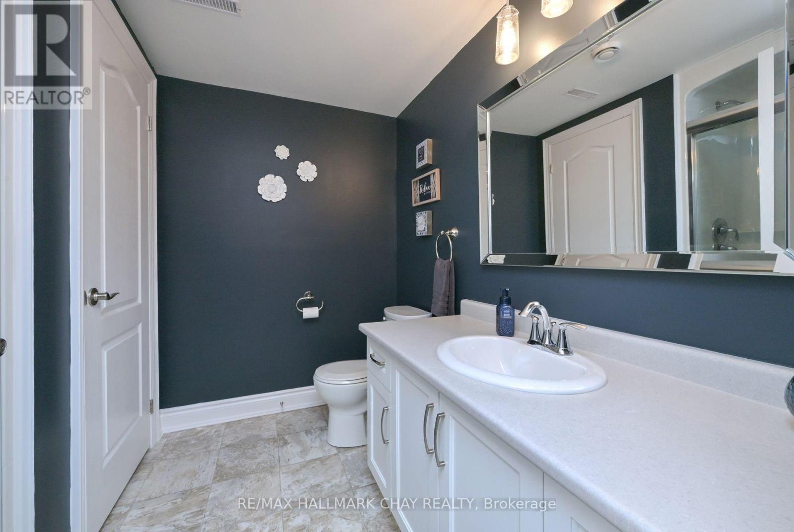 39 Westmount Drive, New Tecumseth, Ontario  L9R 0P5 - Photo 33 - N12276266