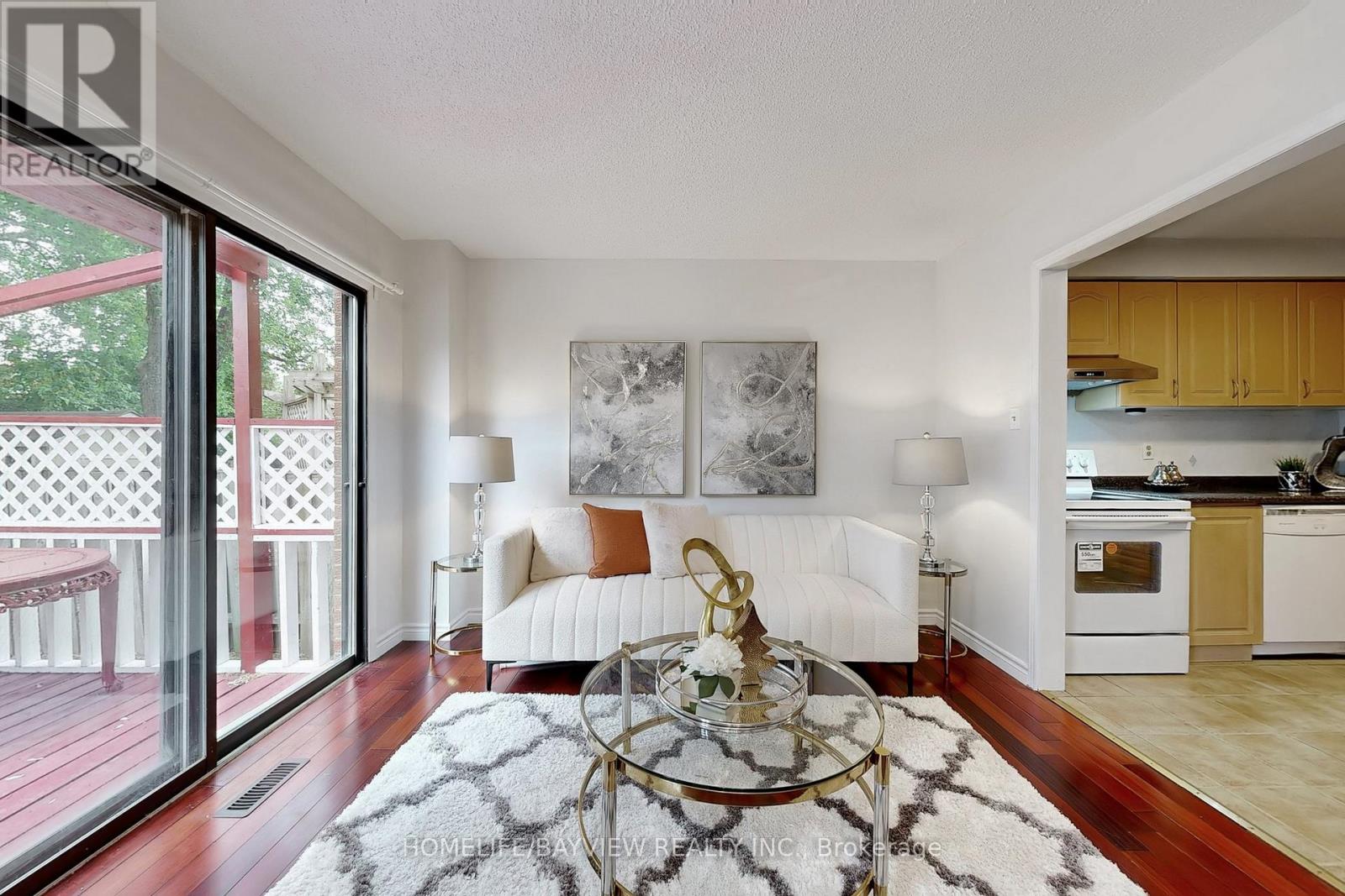 Property at 140 ASHMORE CRESCENT image 2