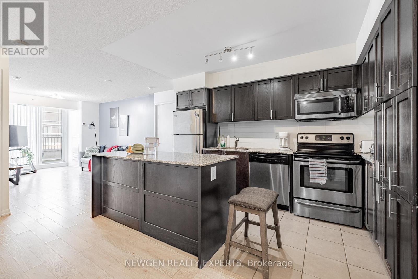 704 - 800 Lawrence Avenue W, Toronto, Ontario  M6A 0B1 - Photo 13 - W12276360