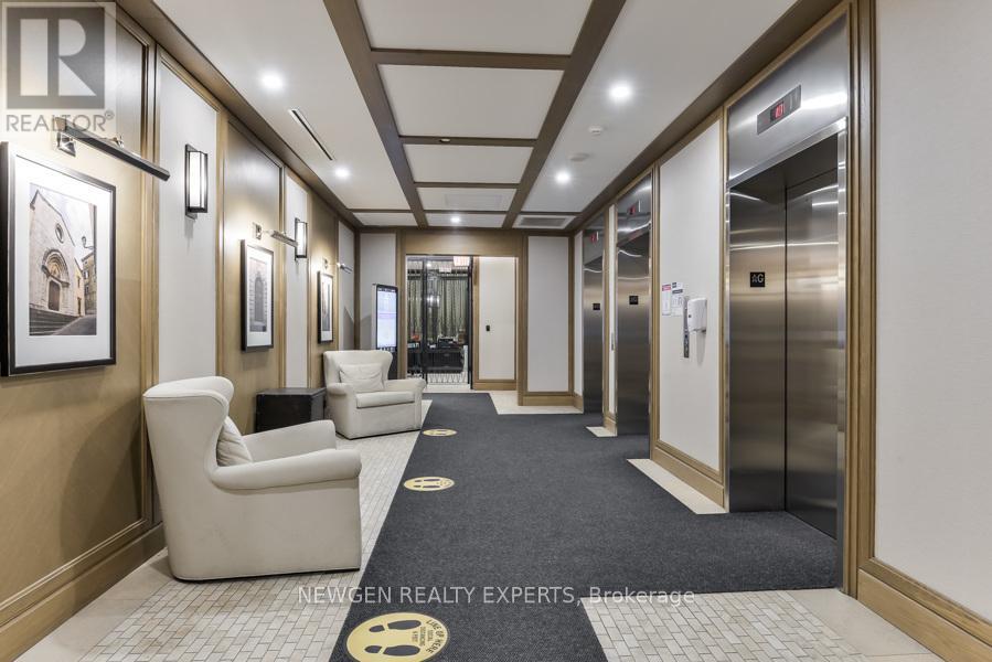704 - 800 Lawrence Avenue W, Toronto, Ontario  M6A 0B1 - Photo 2 - W12276360