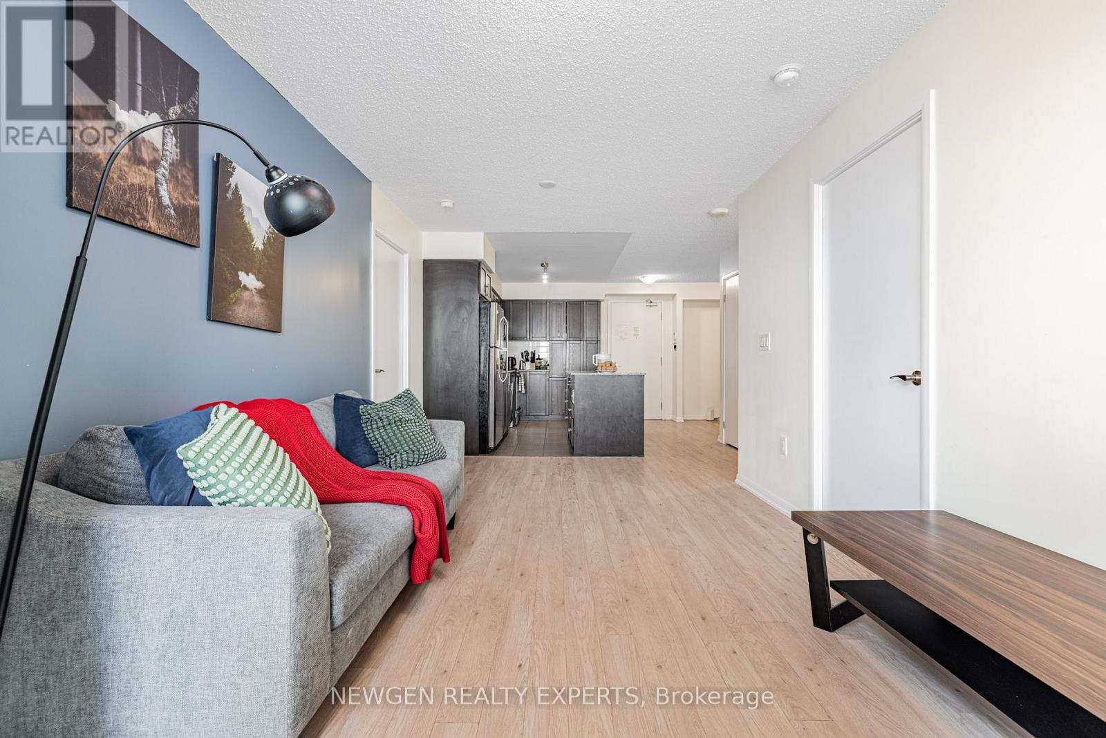 704 - 800 Lawrence Avenue W, Toronto, Ontario  M6A 0B1 - Photo 8 - W12276360