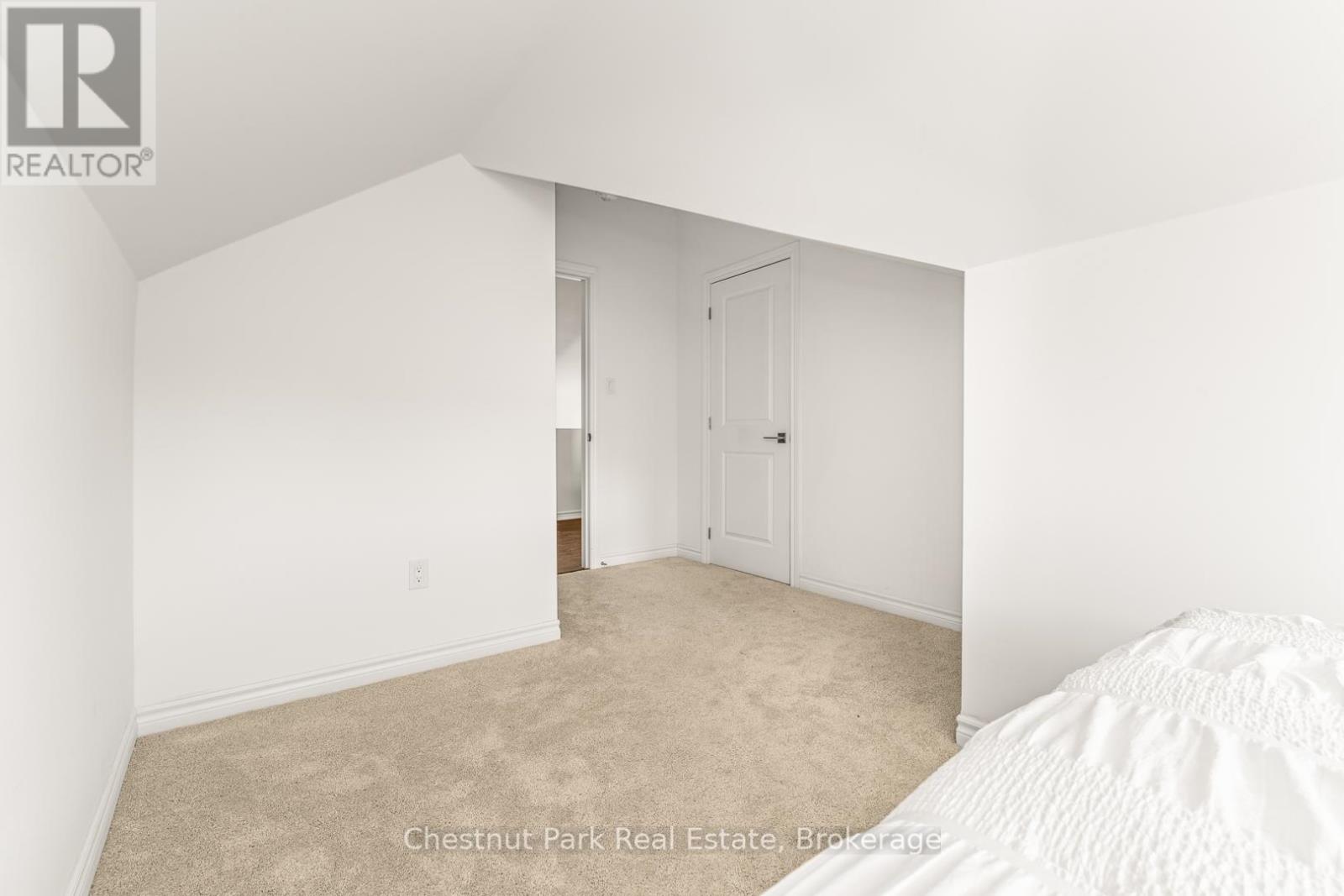 6 Turnberry Court, Bracebridge (Monck (Bracebridge)), Ontario  P1L 0N5 - Photo 30 - X12276568