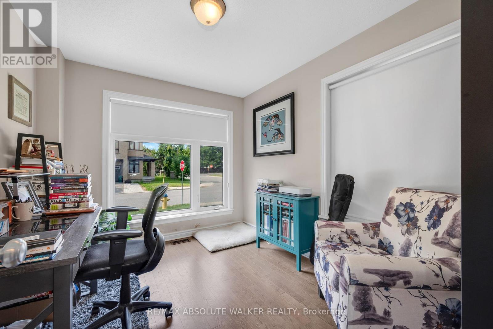 Property at 135 WILD SENNA WAY image 4