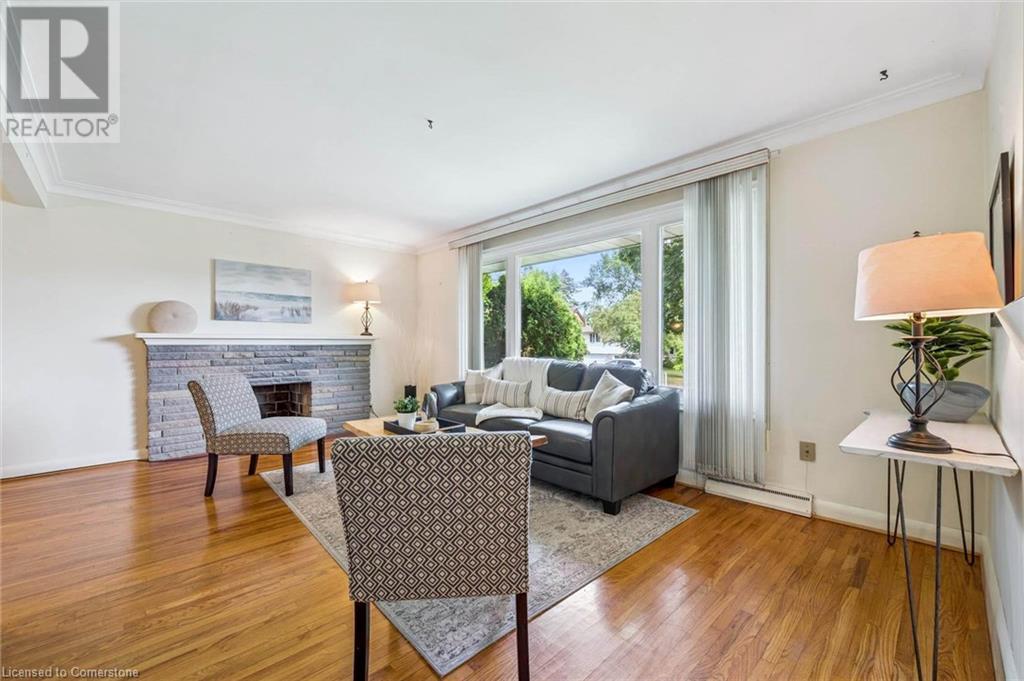 Property at 29 ECHO Drive image 4