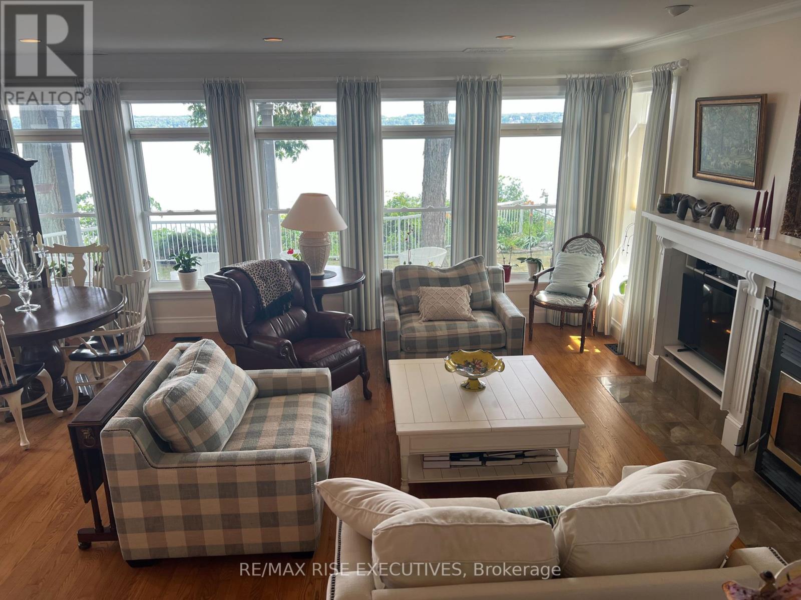 105 Fraser Lane, Elizabethtown-Kitley, Ontario  K6V 7E2 - Photo 4 - X12276546
