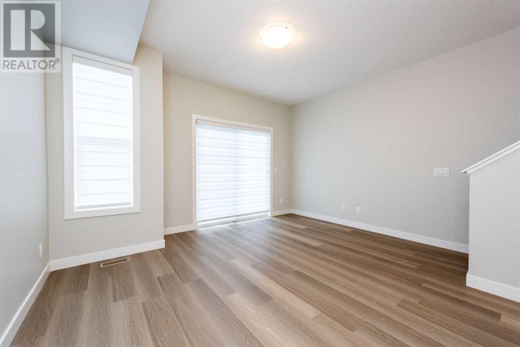 Property at 1027 Sage Hill Grove NW image 3