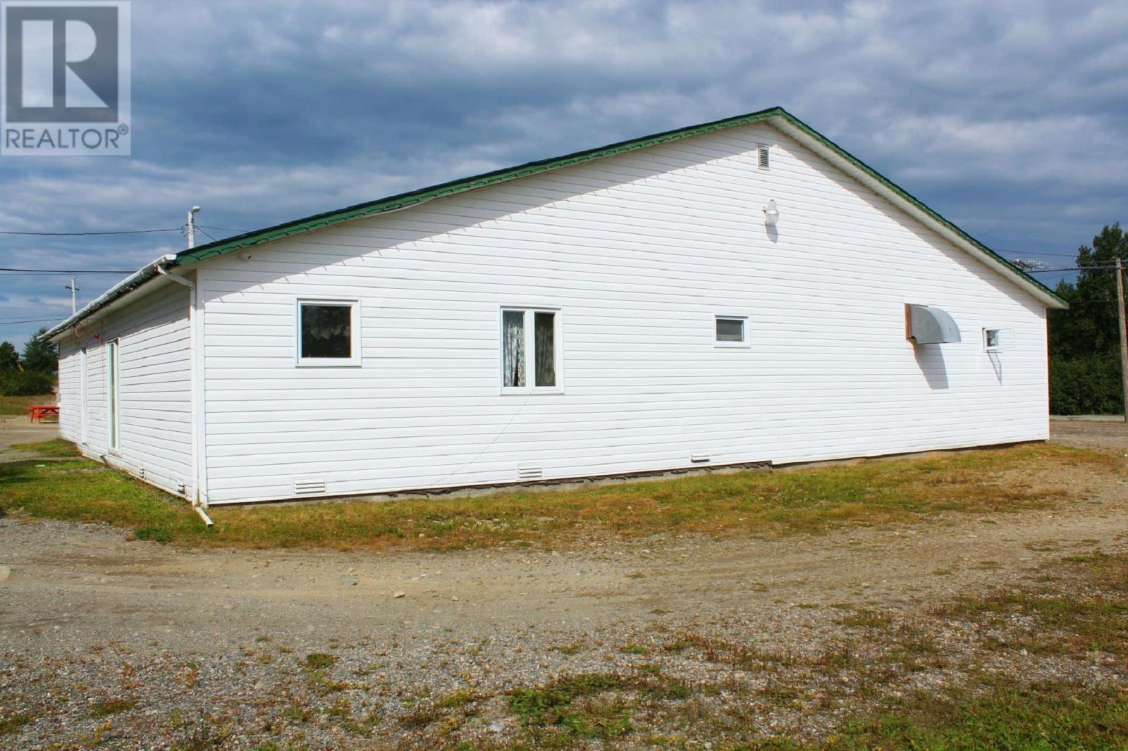 448-450 Jw Pickersgill Boulevard, Centreville Wareham Trinity, Newfoundland & Labrador  A0G 4P0 - Photo 3 - 1285482