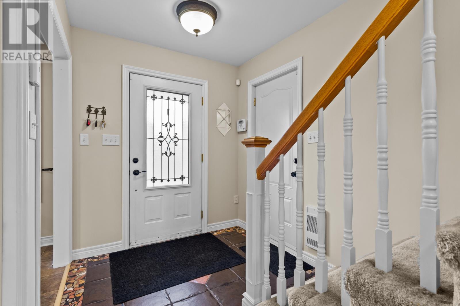 Property at 3 Dunluce Crescent image 2