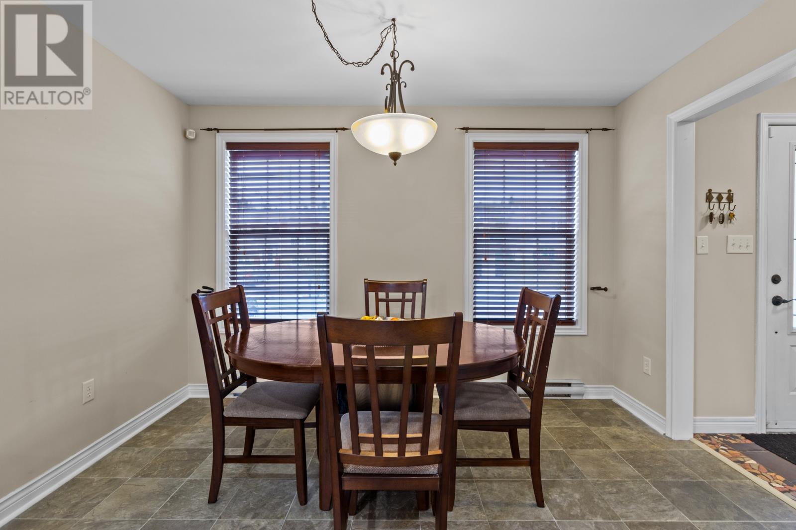 Property at 3 Dunluce Crescent image 3
