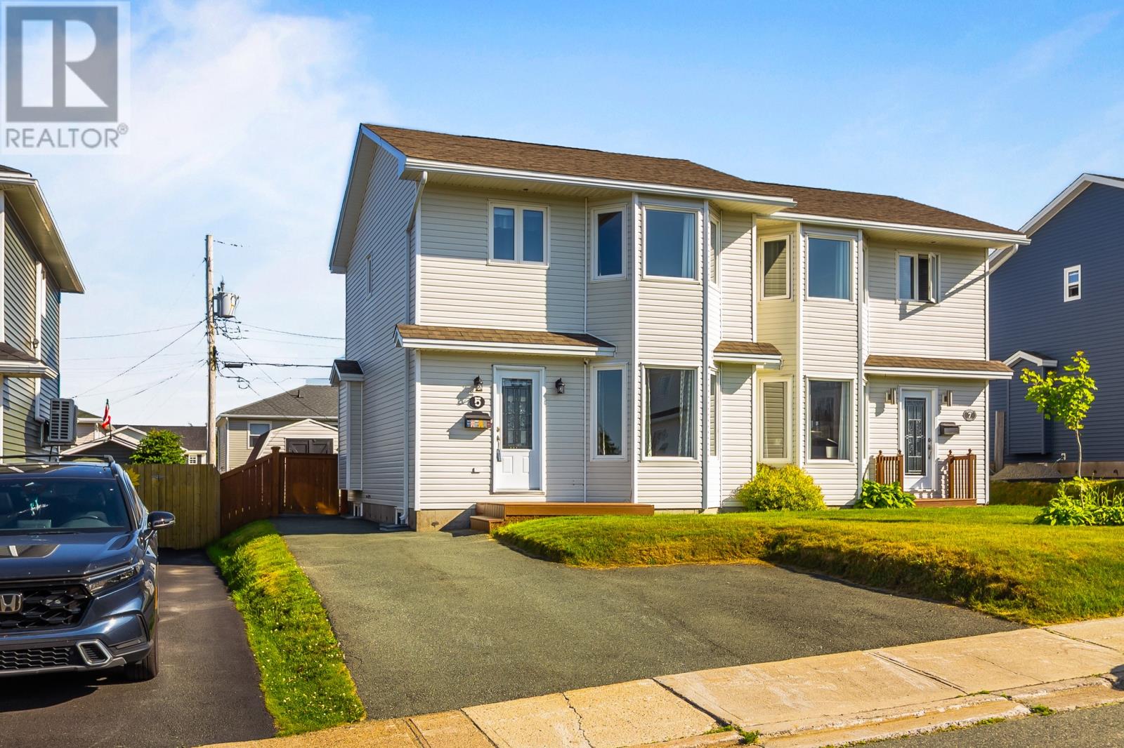 Property at 5 Stojko Place image 1