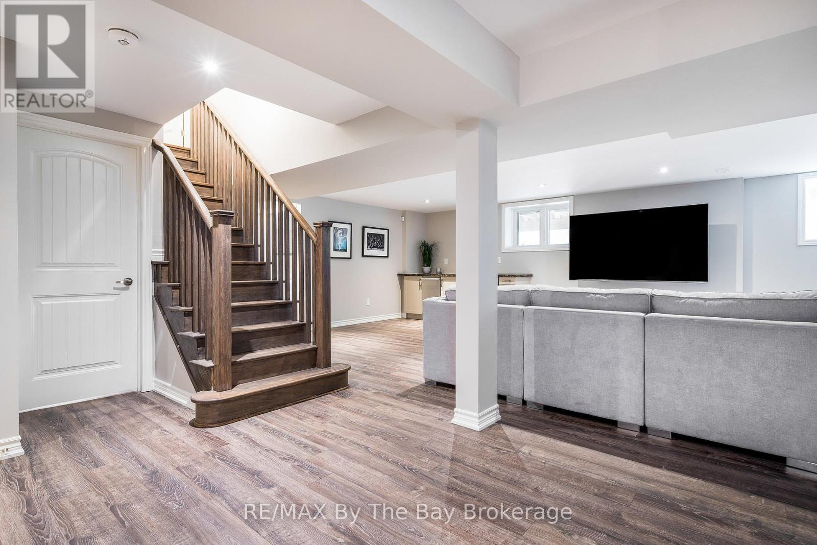 38 Carpenter Street, Collingwood, Ontario  L9Y 0Z5 - Photo 32 - S12276652