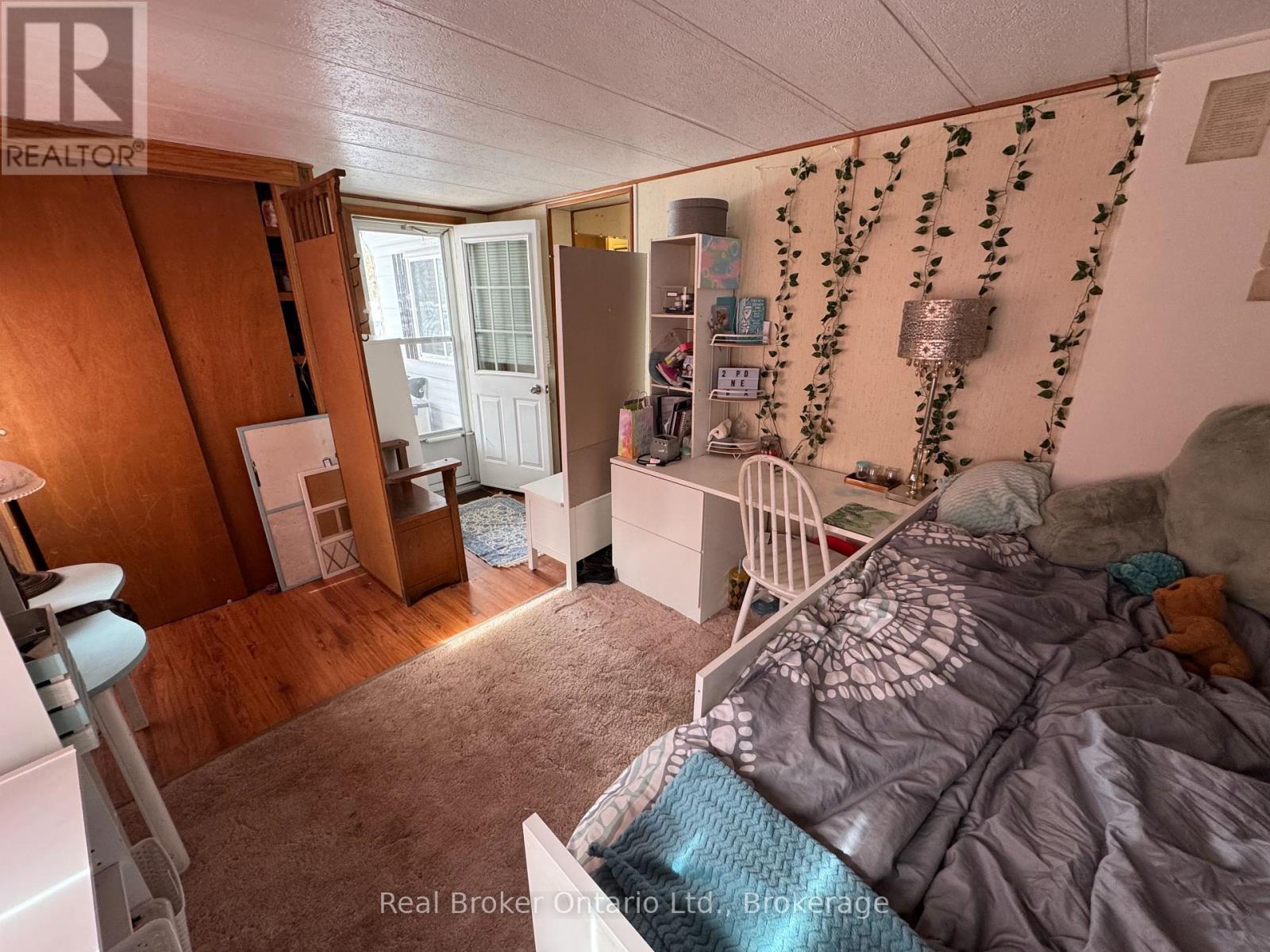 194 - 580 Beaver Creek Road, Waterloo, Ontario  N2J 3Z4 - Photo 8 - X12276631