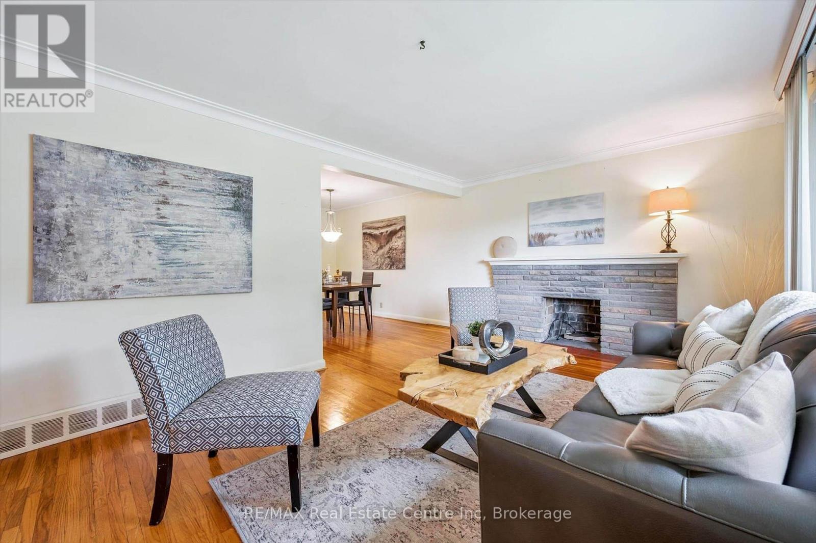 29 Echo Drive, Guelph, Ontario  N1G 1H1 - Photo 6 - X12276695